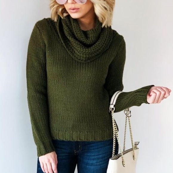 . Sweaters - Green Knitted Sweater